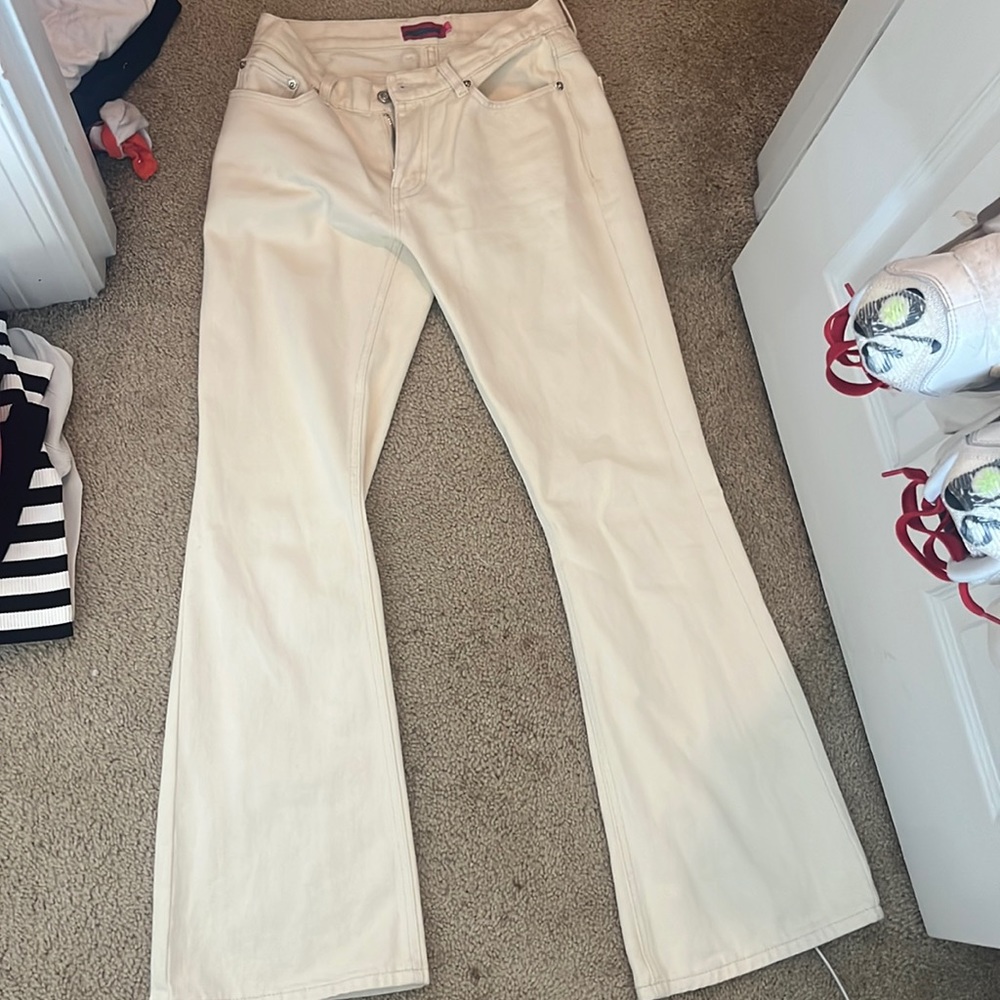 Cream jeans
